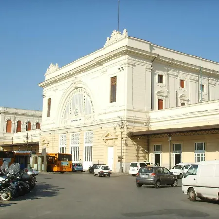 Houston - Esclusivamente Turistica - Not For Business Or Workers Hotel Livorno