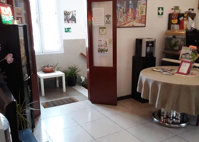 Hotel Houston - Esclusivamente Turistica - Not For Business Or Workers *