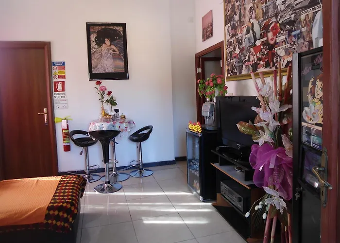 Hotel Houston - Esclusivamente Turistica - Not For Business Or Workers